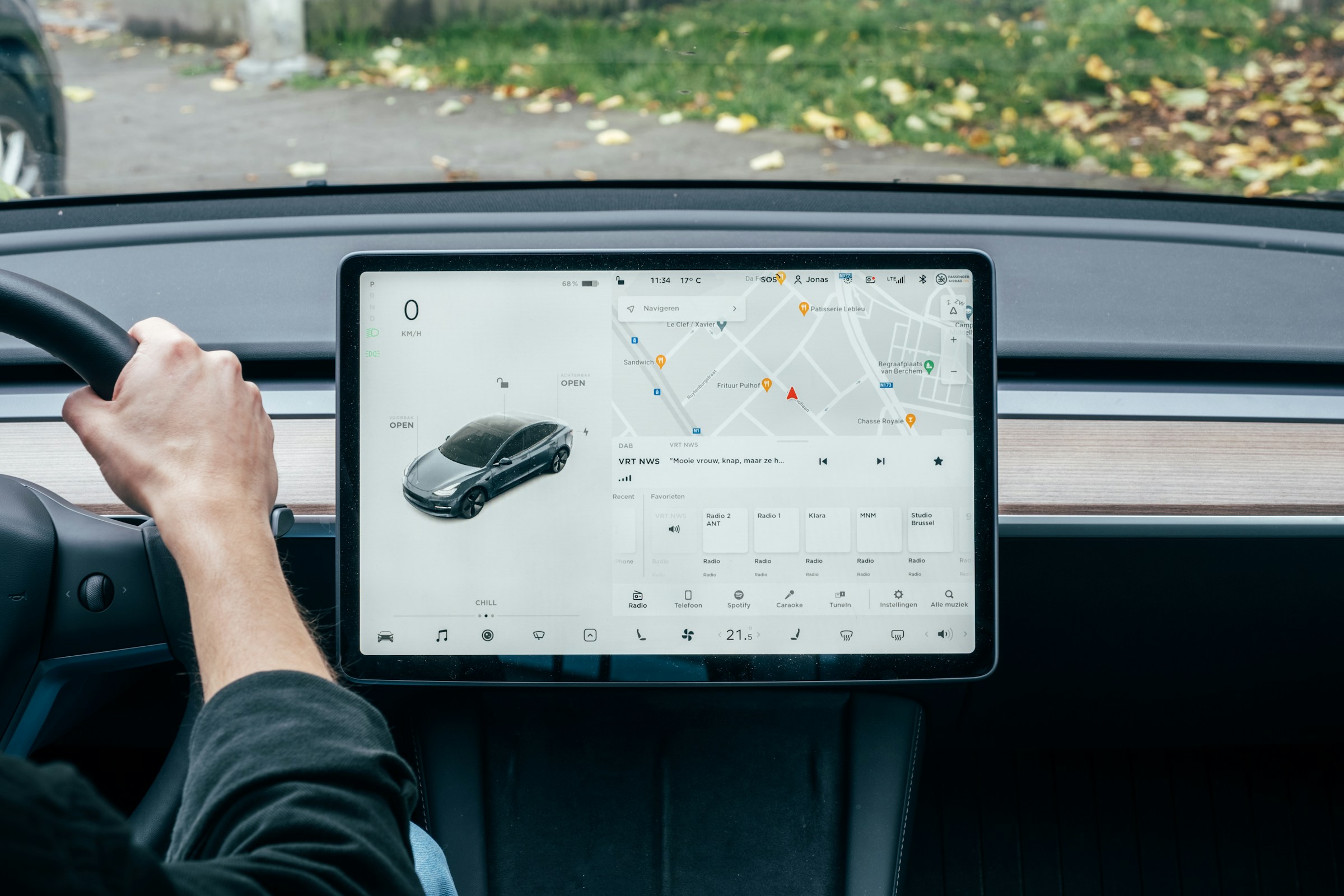 Elon Musk exige une démonstration du système FSD pour tous les acheteurs de Tesla en Amérique du Nord.