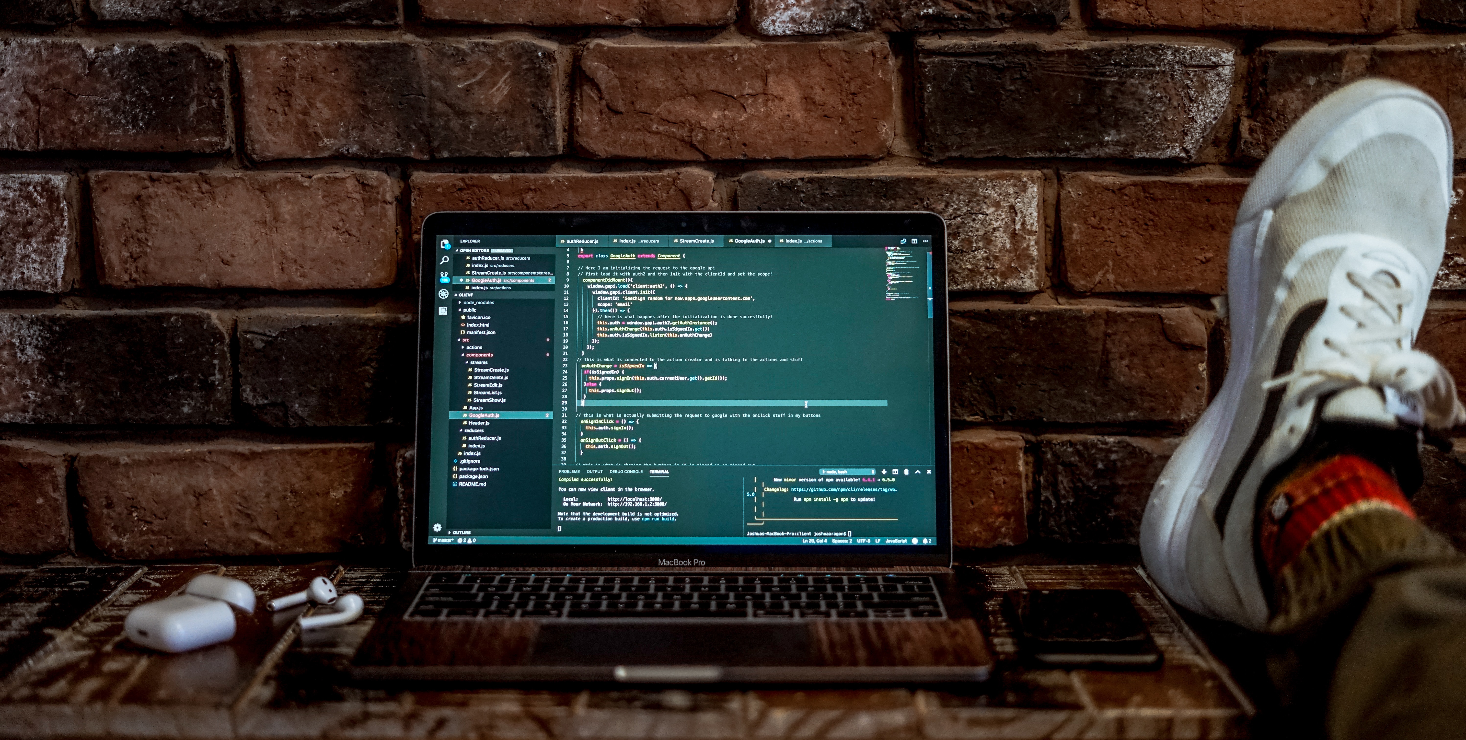 Stability AI a introduit le modèle Stable Code 3B pour la génération de codes. Stability AI a introduit le modèle Stable Code 3B pour la génération de codes.