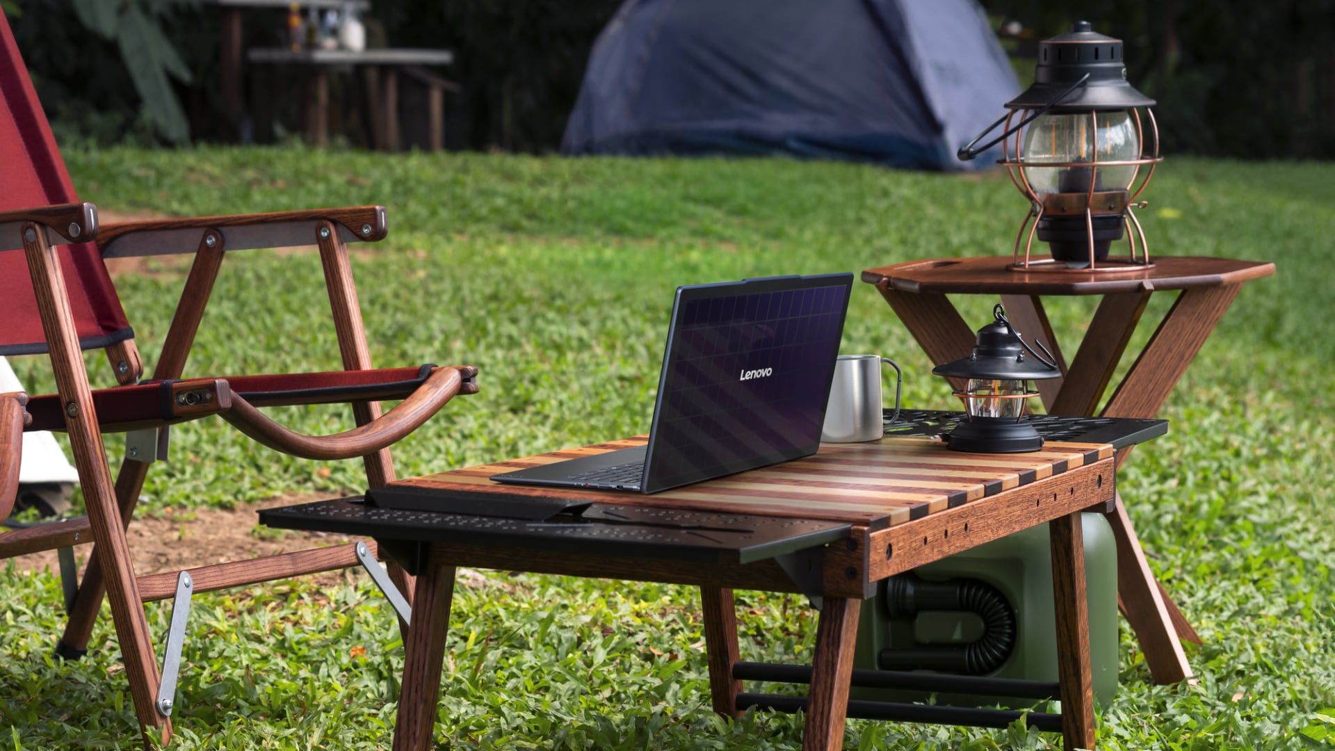 Yoga Solar PC - efficacité en basse lumière Yoga Solar PC - efficacité en basse lumière
