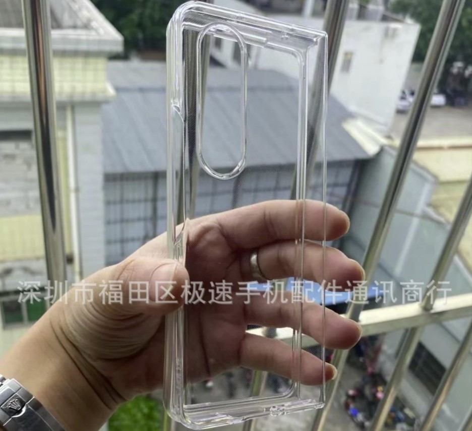 Photo de l'étui de protection Samsung Galaxy Z Fold4 nouveaux formats d'écran-6