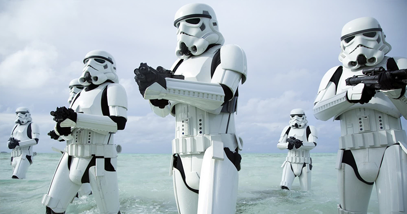 Rumeur : Disney se prépare à tourner un nouveau film dans l'univers de Star Wars. L'un des créateurs devrait être l'auteur de la série télévisée "Lost".