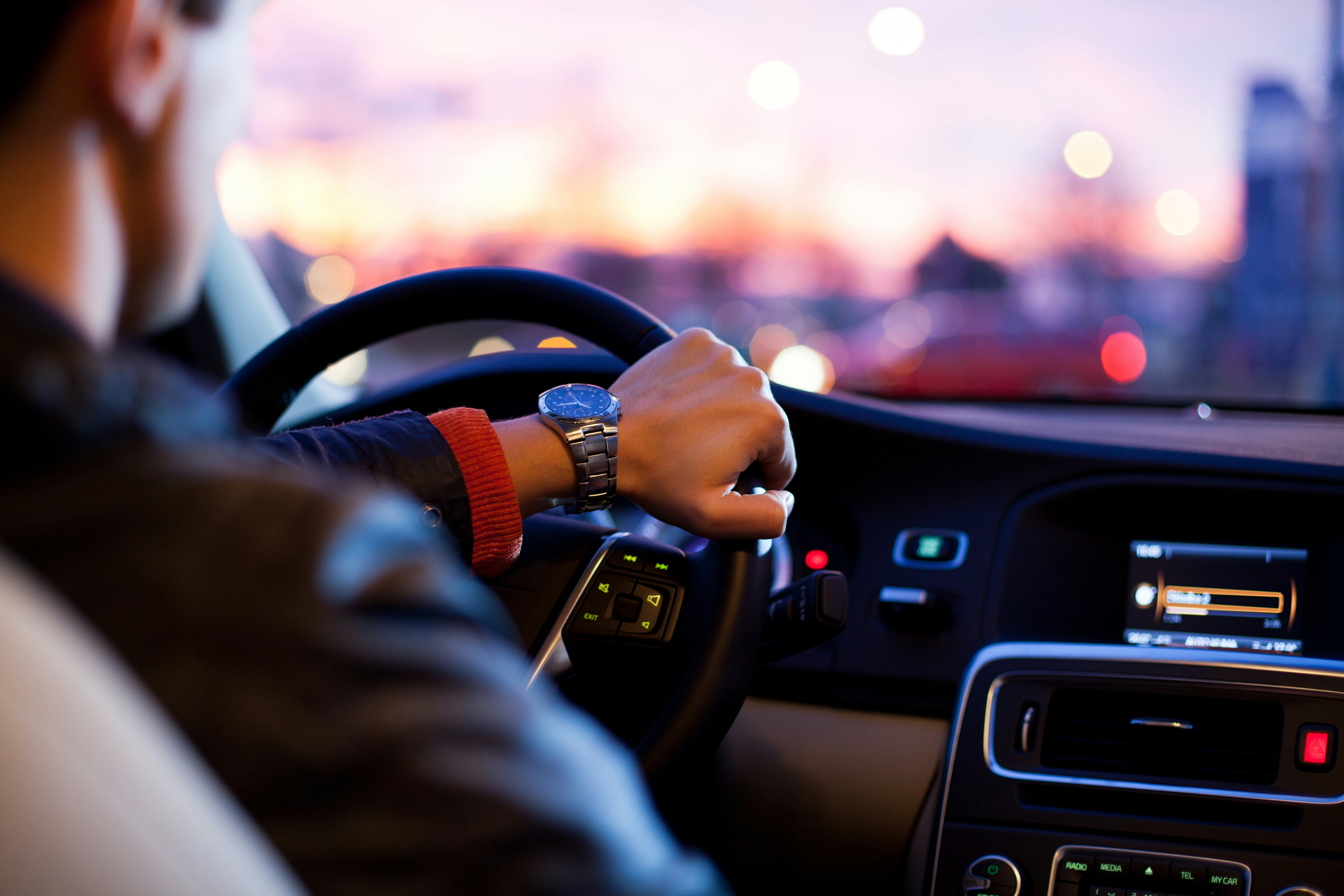 L'intelligence artificielle accuse à tort un expert en IA d'avoir utilisé son téléphone au volant et lui inflige une amende