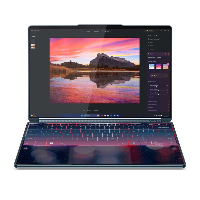 Ordinateur portable Yoga Book 9i déplié Ordinateur portable Yoga Book 9i déplié