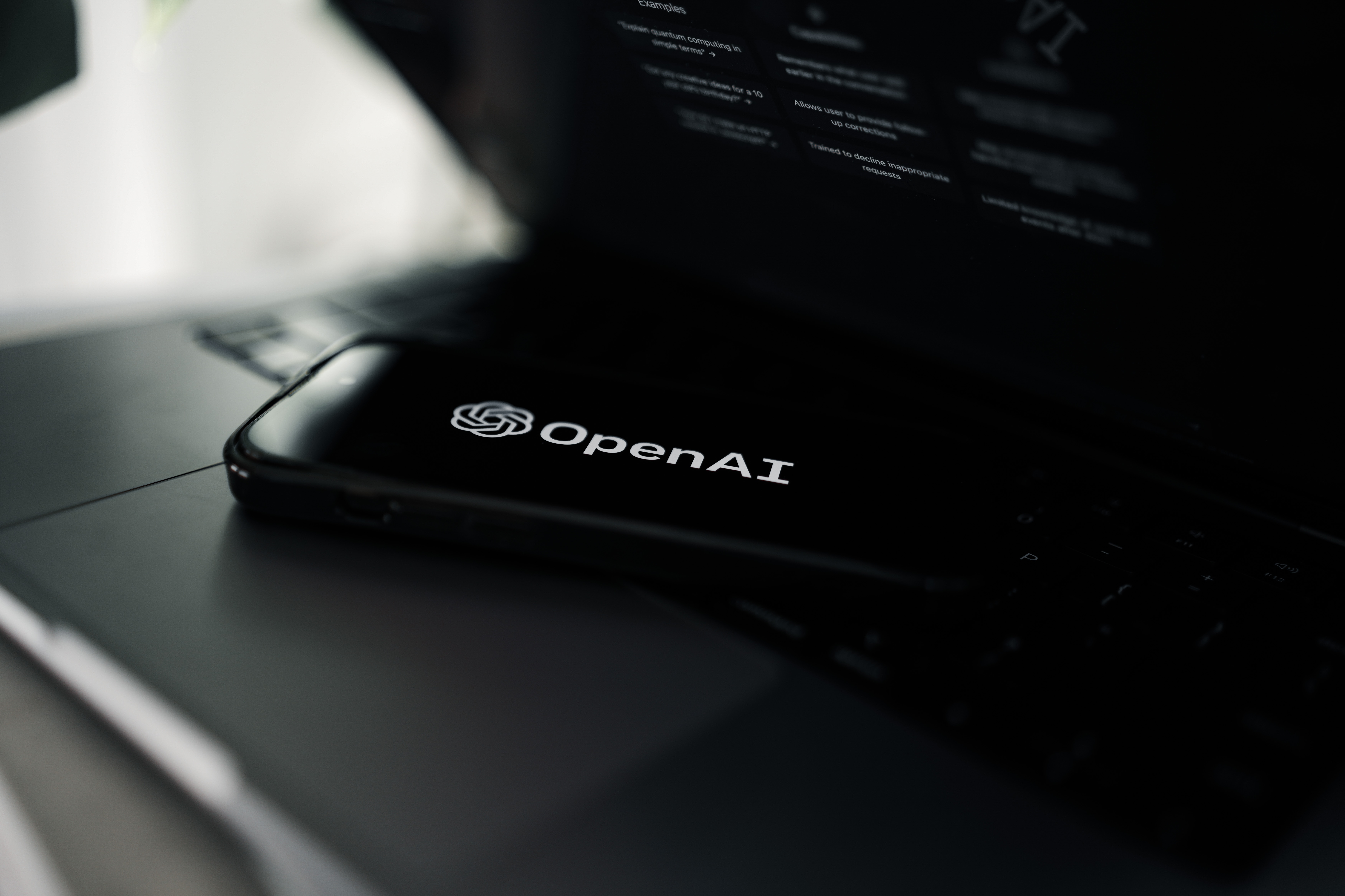 OpenAI a attribué la panne de ChatGPT à une attaque DDoS. Des pirates informatiques pro-russes du groupe Anonymous Sudan ont revendiqué la responsabilité de cette attaque. OpenAI a attribué la panne de ChatGPT à une attaque DDoS. Des pirates informatiques pro-russes du groupe Anonymous Sudan ont revendiqué la responsabilité de cette attaque.